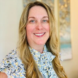Sara Hull